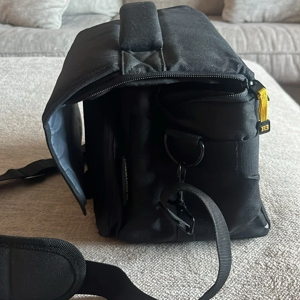 Ruggard Commando DSLR Camera Bag NWOT